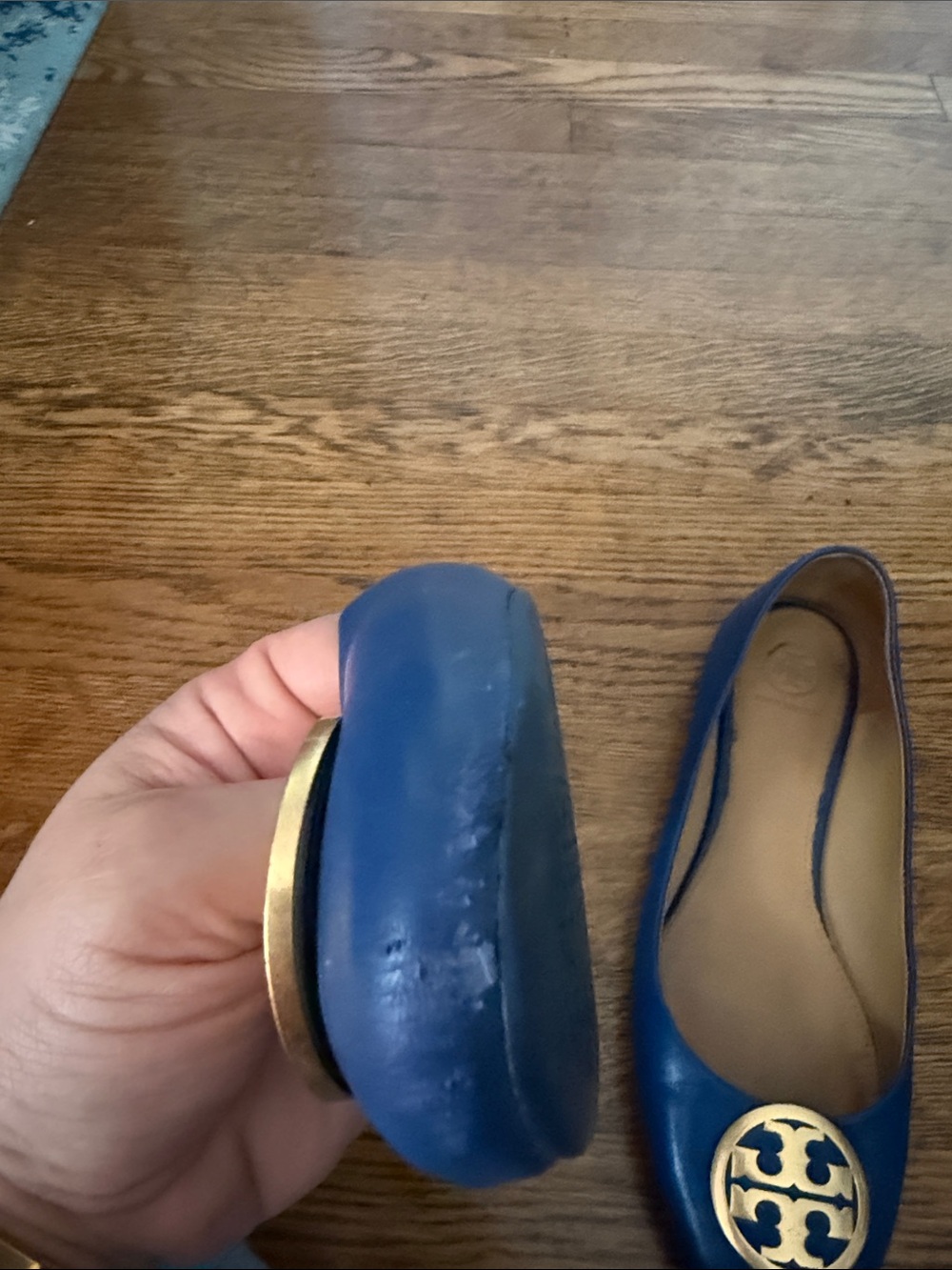 Tory Burch Navy Leather Logo Medallion Ballet Flats - Picture 4 of 5